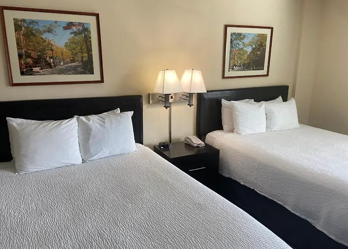 University Inn Duke